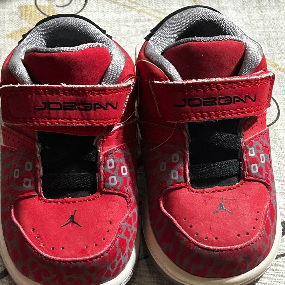 Jordan Kids Red and Gray Sneakers Size 4C